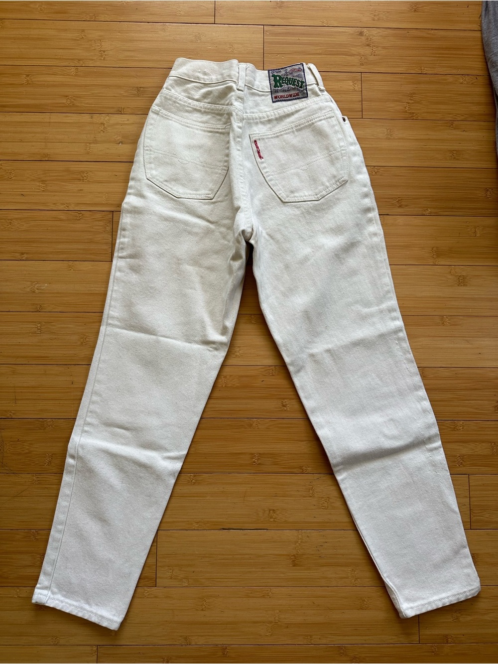 REQUEST Worldwide 100% cotton Off-White High-Rise Jeans with Back Patch
